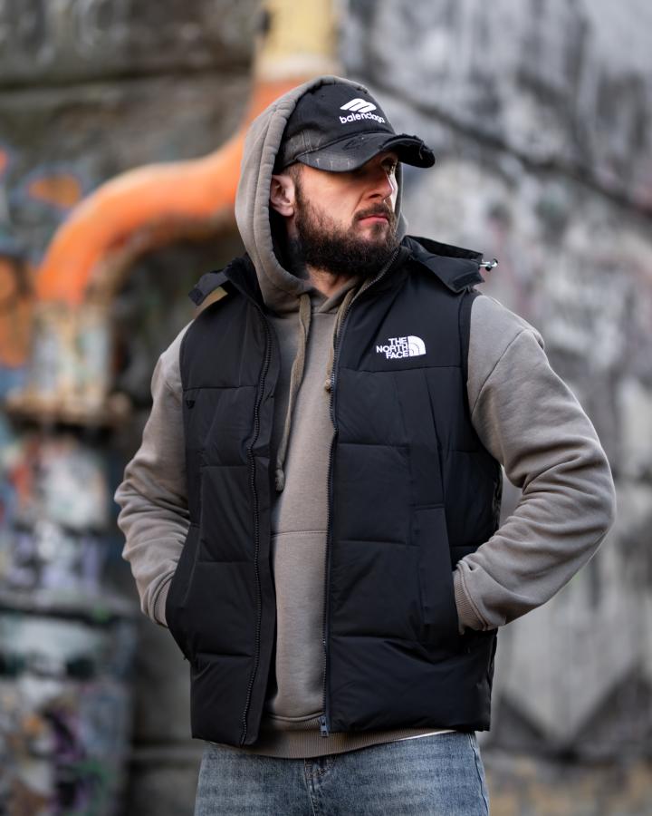 Чоловіча жилетка TNF black ТР6806