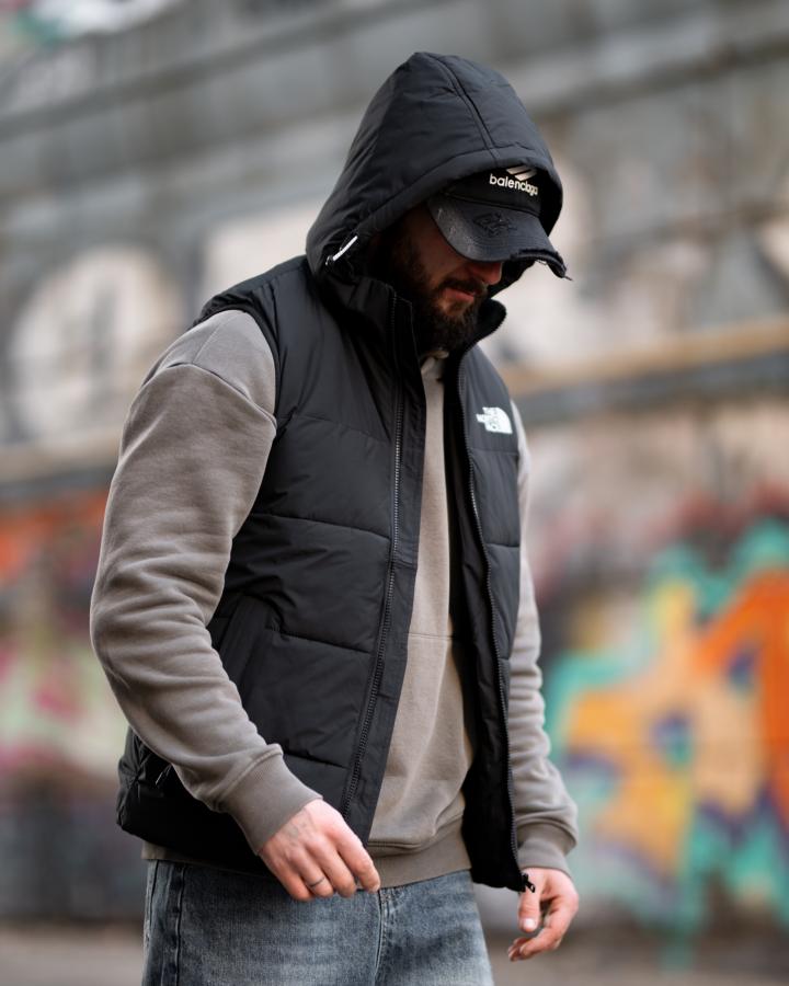 Чоловіча безрукавка TNF total black ТР6808 - фото 4