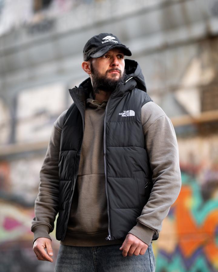 Чоловіча безрукавка TNF total black ТР6808