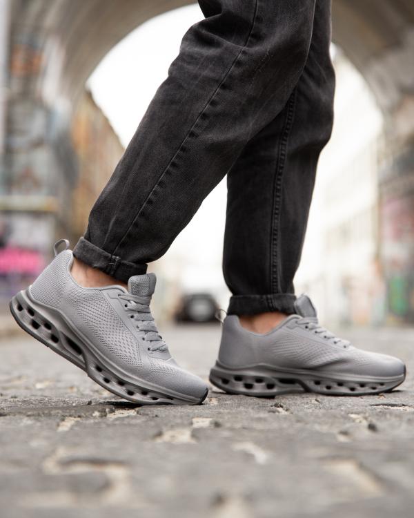 Чоловічі кросівки TRAXION grey ВТ4741 - 4
